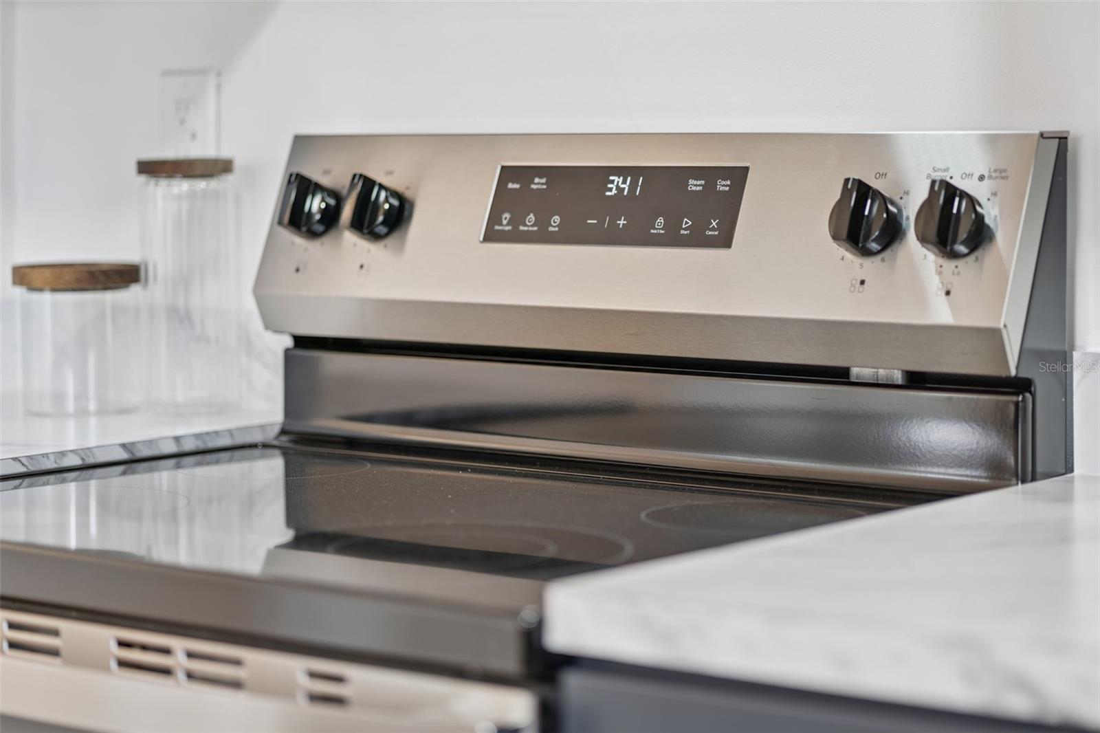 Image 8 of 52 For 1522 Hanson Avenue