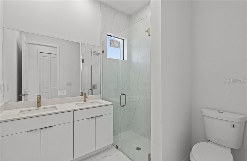 Image 14 of 30 For 3927 40th Terrace