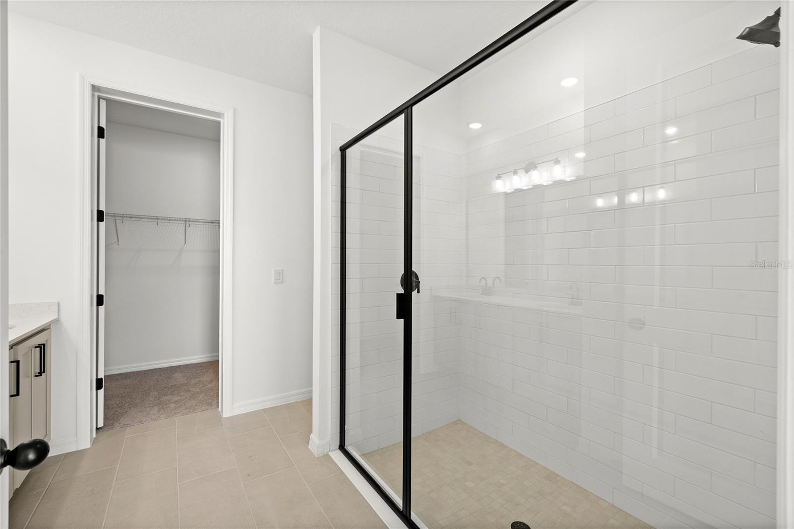 Image 27 of 40 For 2637 Broadwing Street