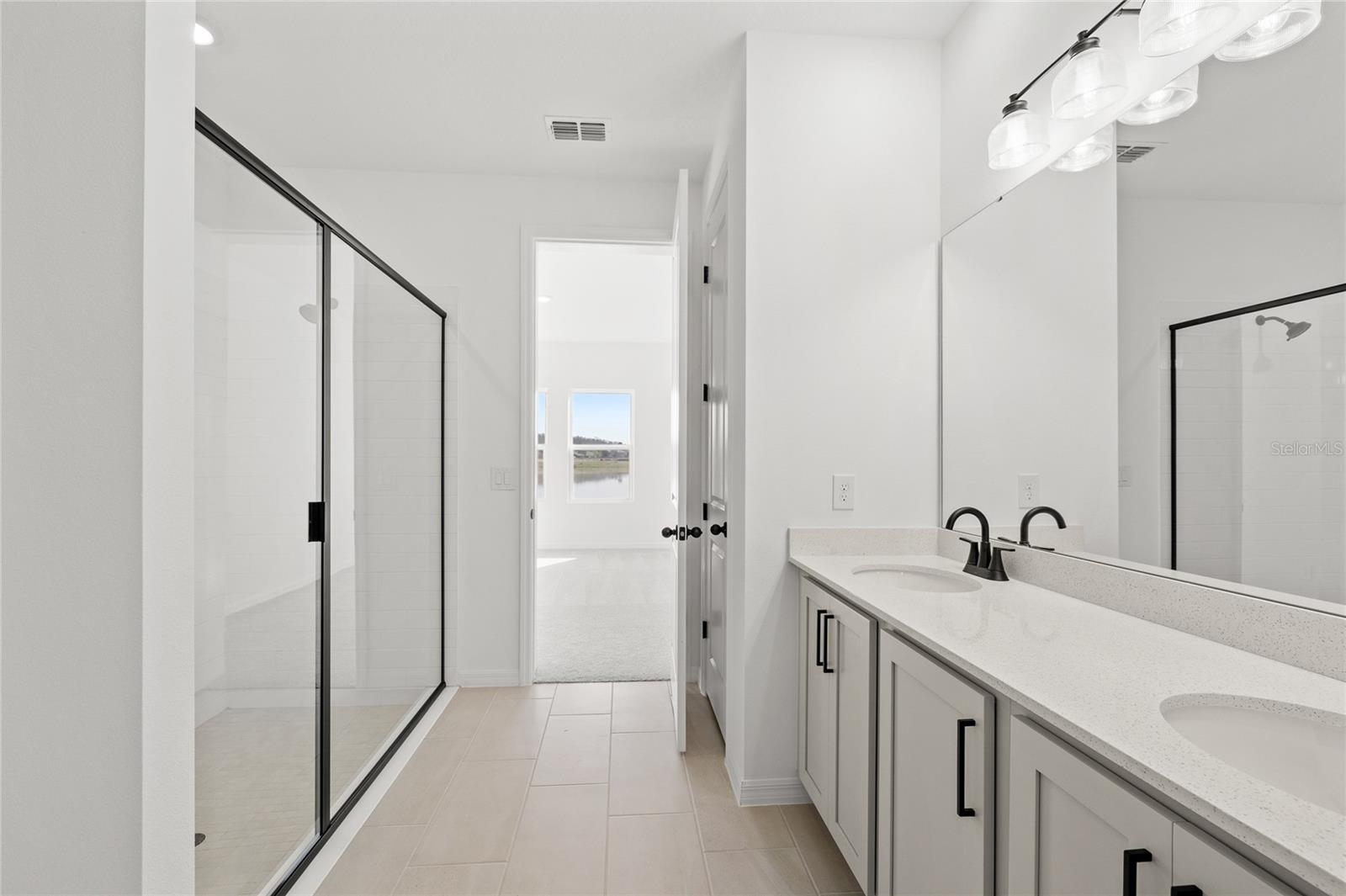 Image 30 of 40 For 2637 Broadwing Street