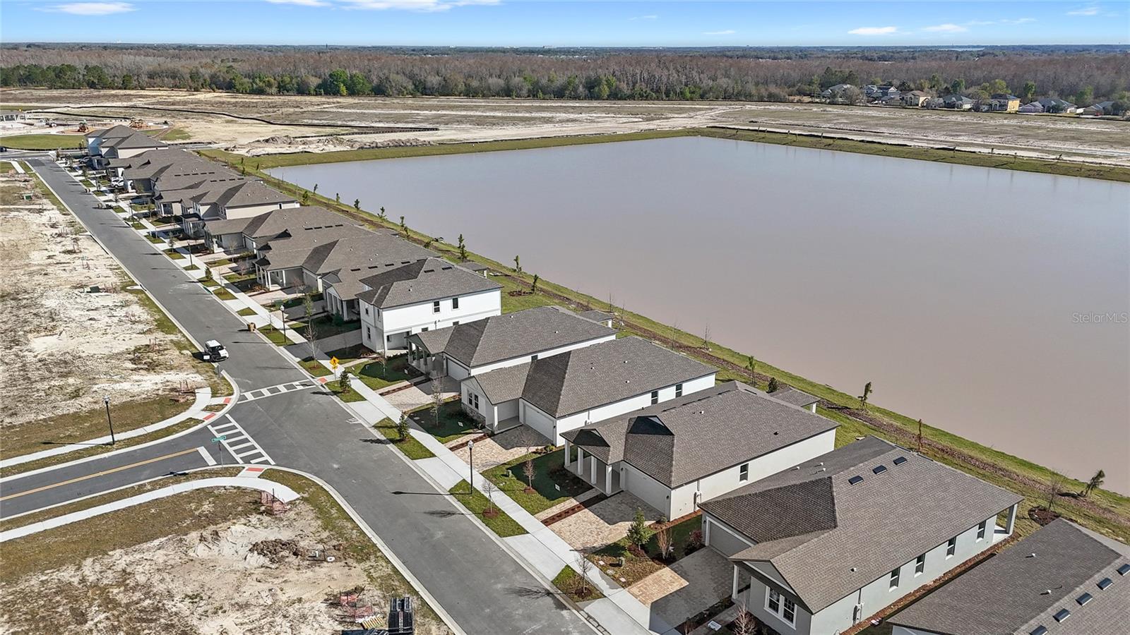 Image 37 of 40 For 2637 Broadwing Street