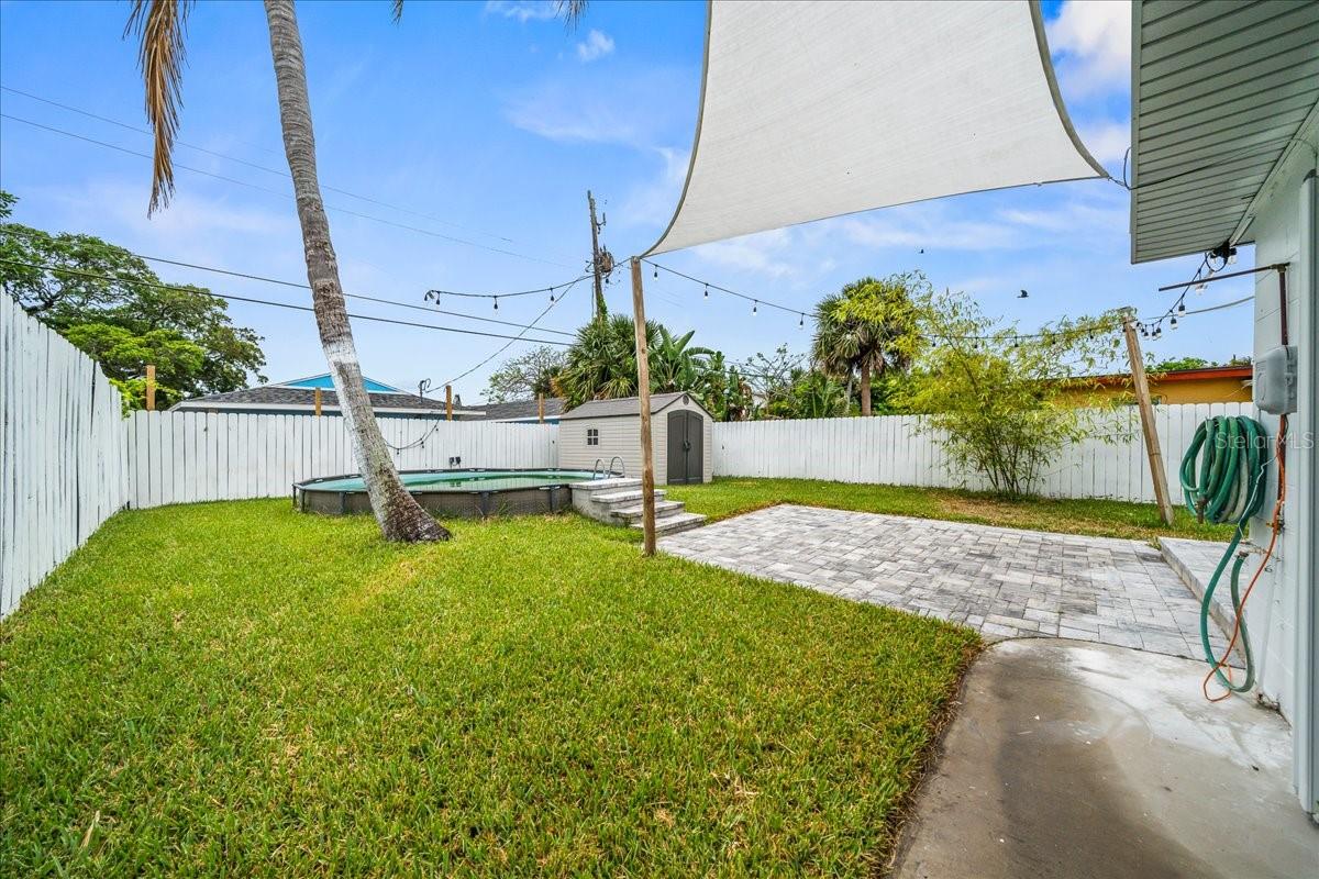 Image 19 of 30 For 215 Jefferson Avenue