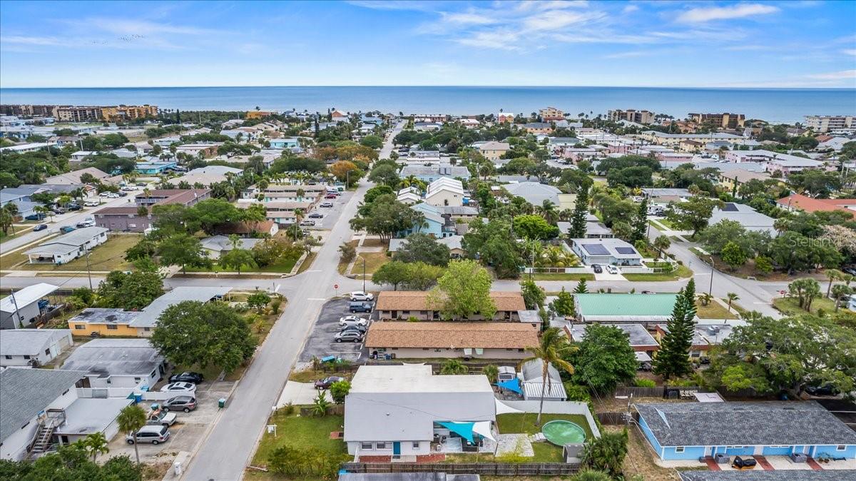 Image 23 of 30 For 215 Jefferson Avenue