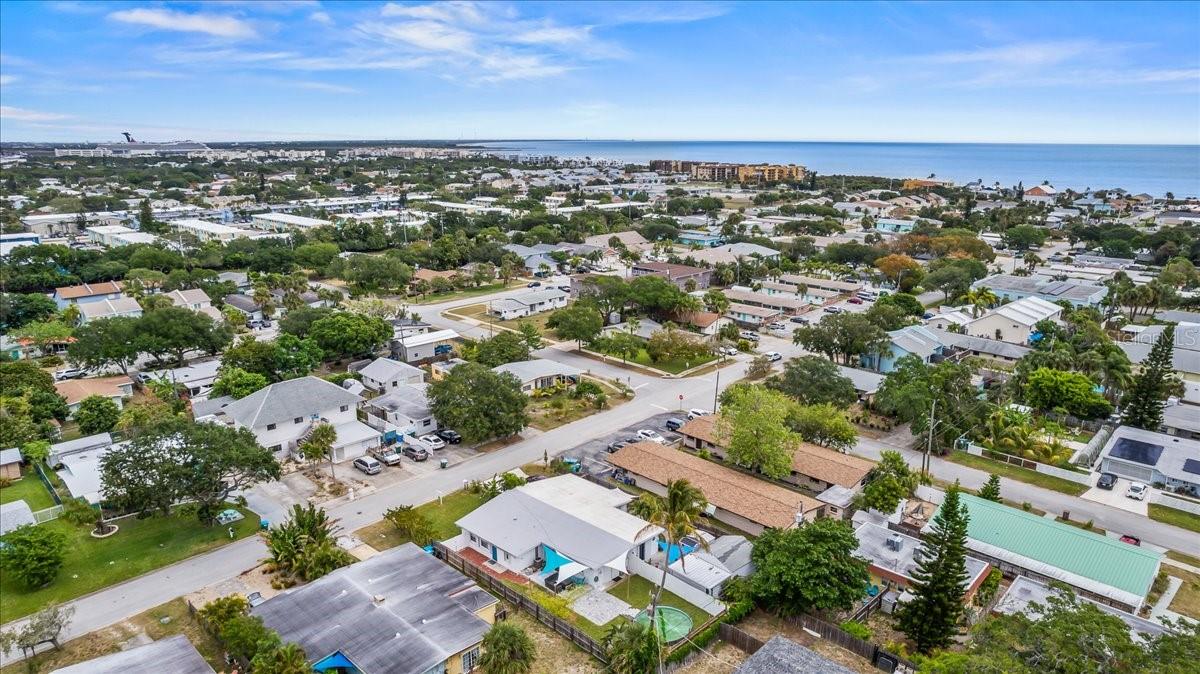 Image 24 of 30 For 215 Jefferson Avenue