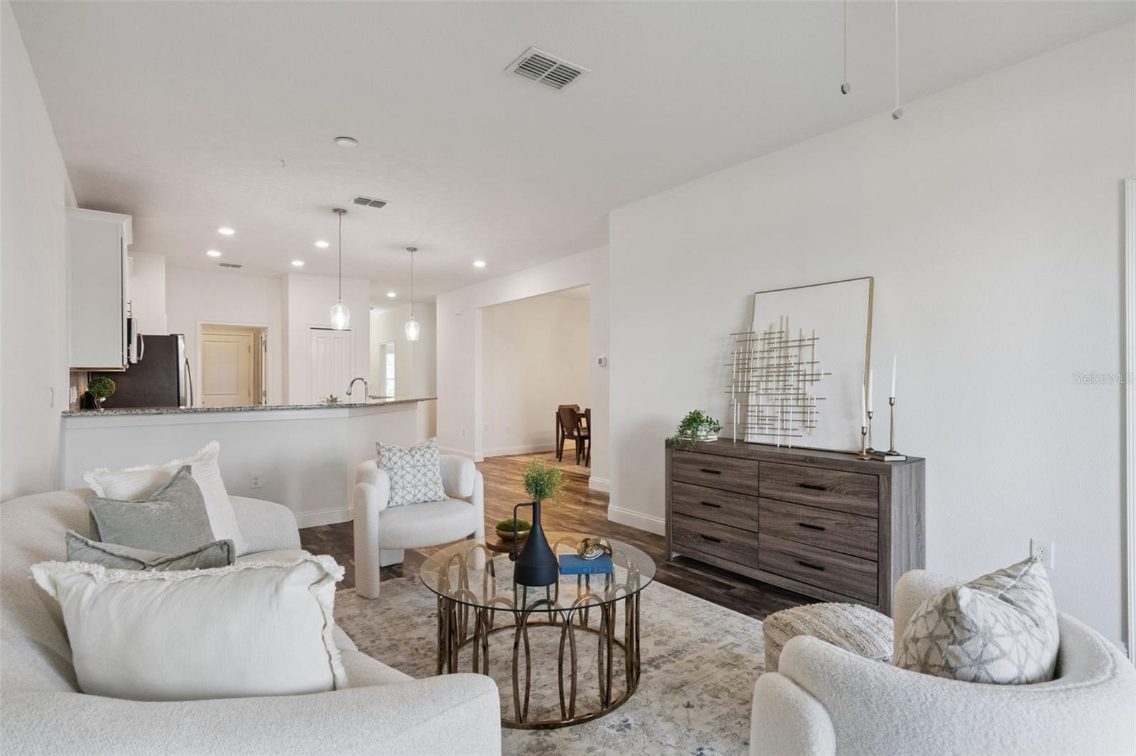 Image 21 of 64 For 3551 Fairwaters Court C