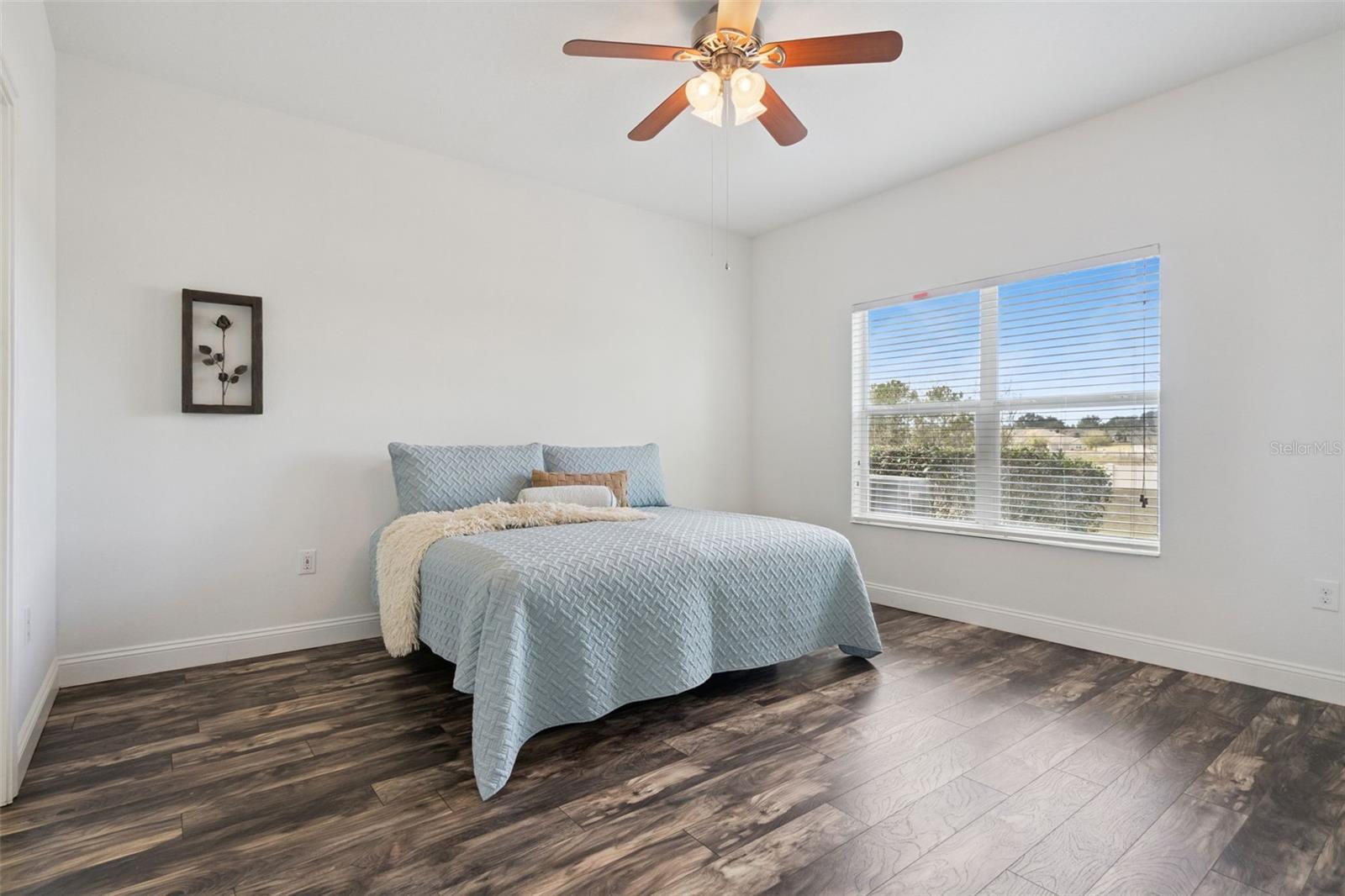 Image 36 of 64 For 3551 Fairwaters Court C