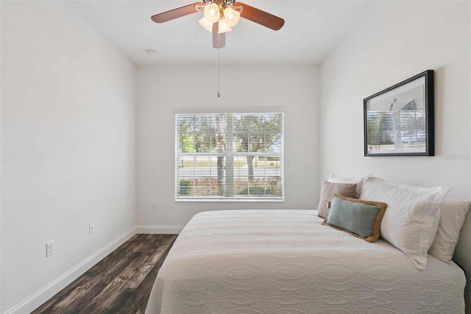 Image 43 of 64 For 3551 Fairwaters Court C