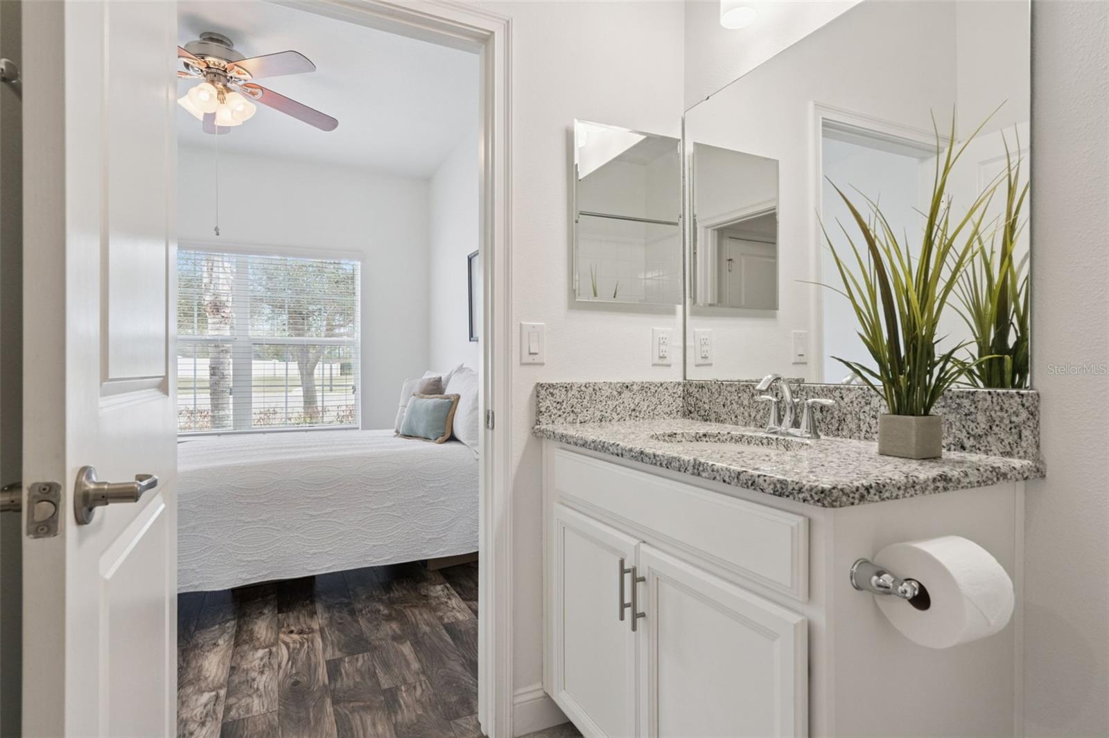 Image 45 of 64 For 3551 Fairwaters Court C