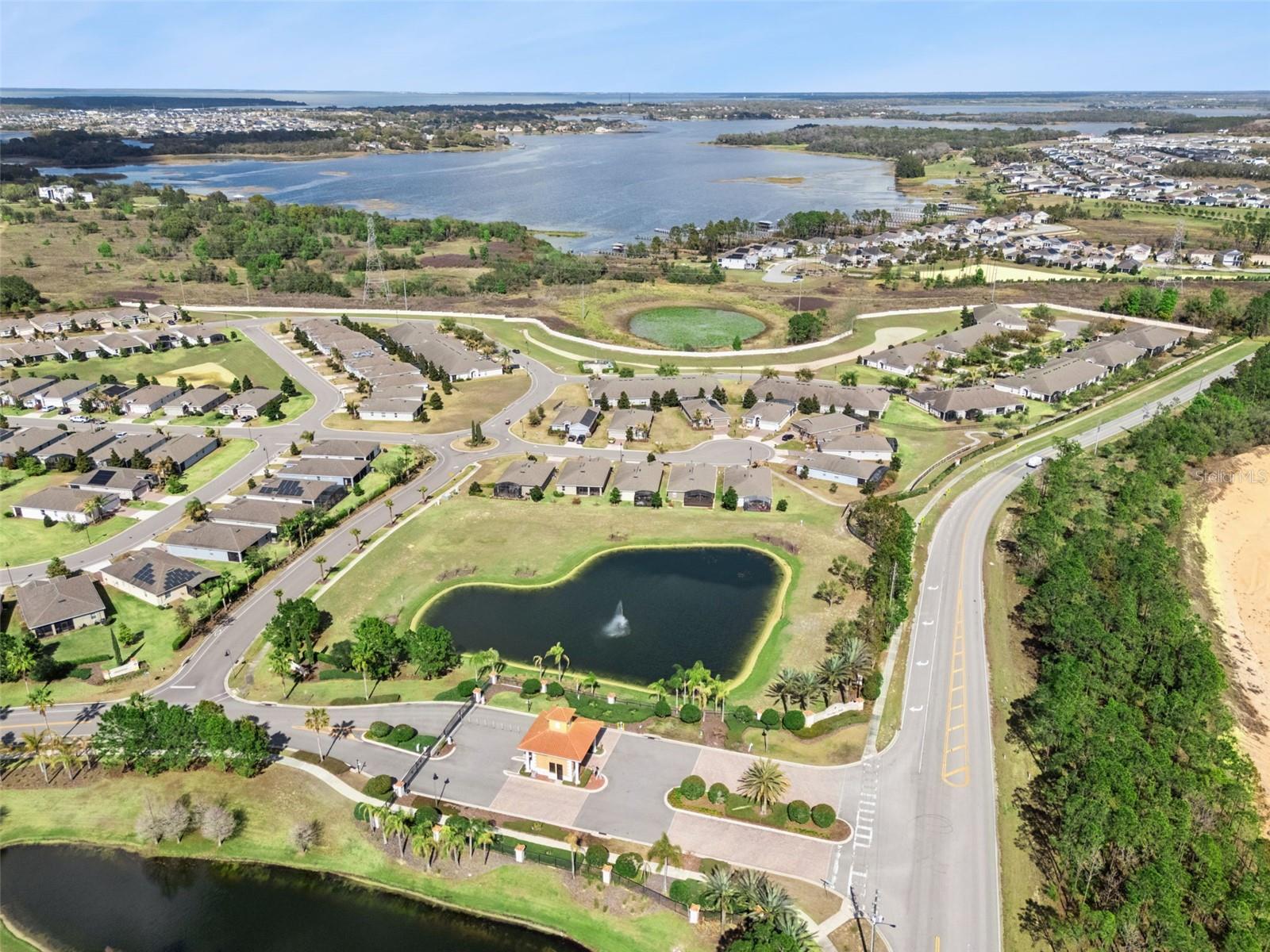 Image 55 of 64 For 3551 Fairwaters Court C