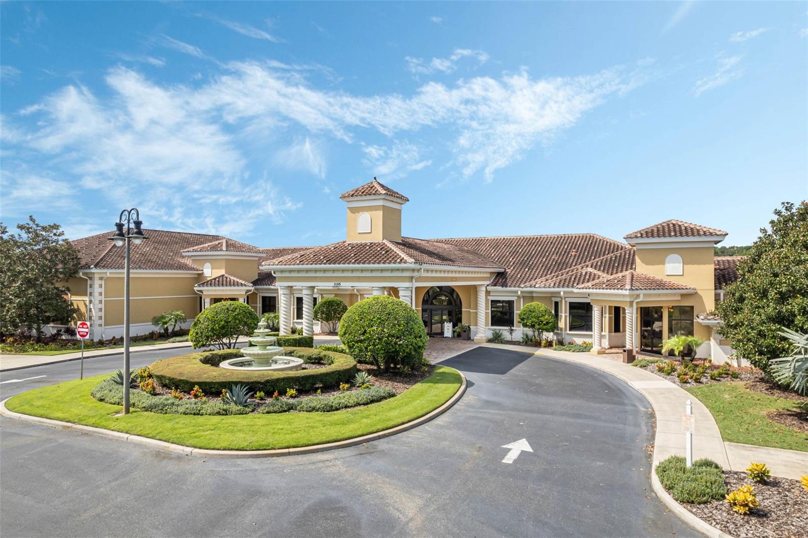 Image 58 of 64 For 3551 Fairwaters Court C