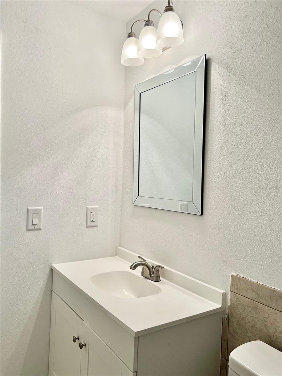 Image 17 of 21 For 11 Okalpi Lane