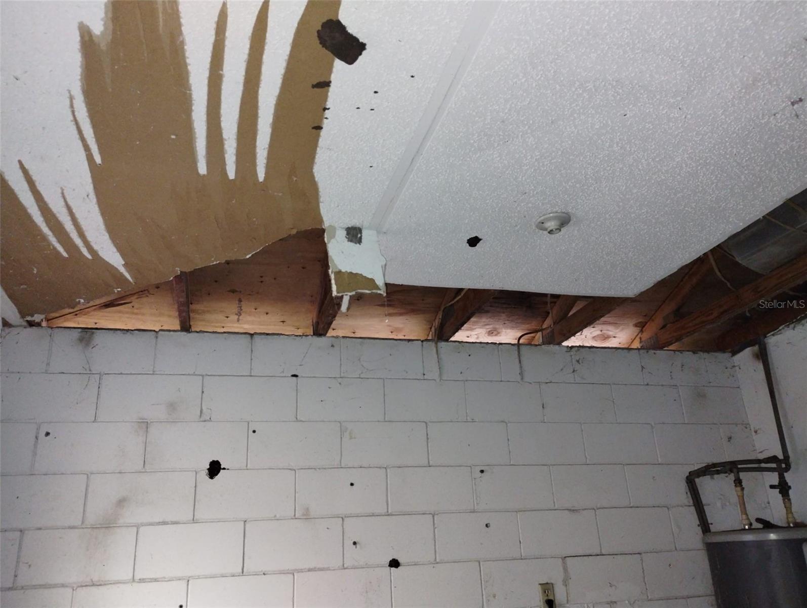 Image 5 of 22 For 800 Nicole Boulevard