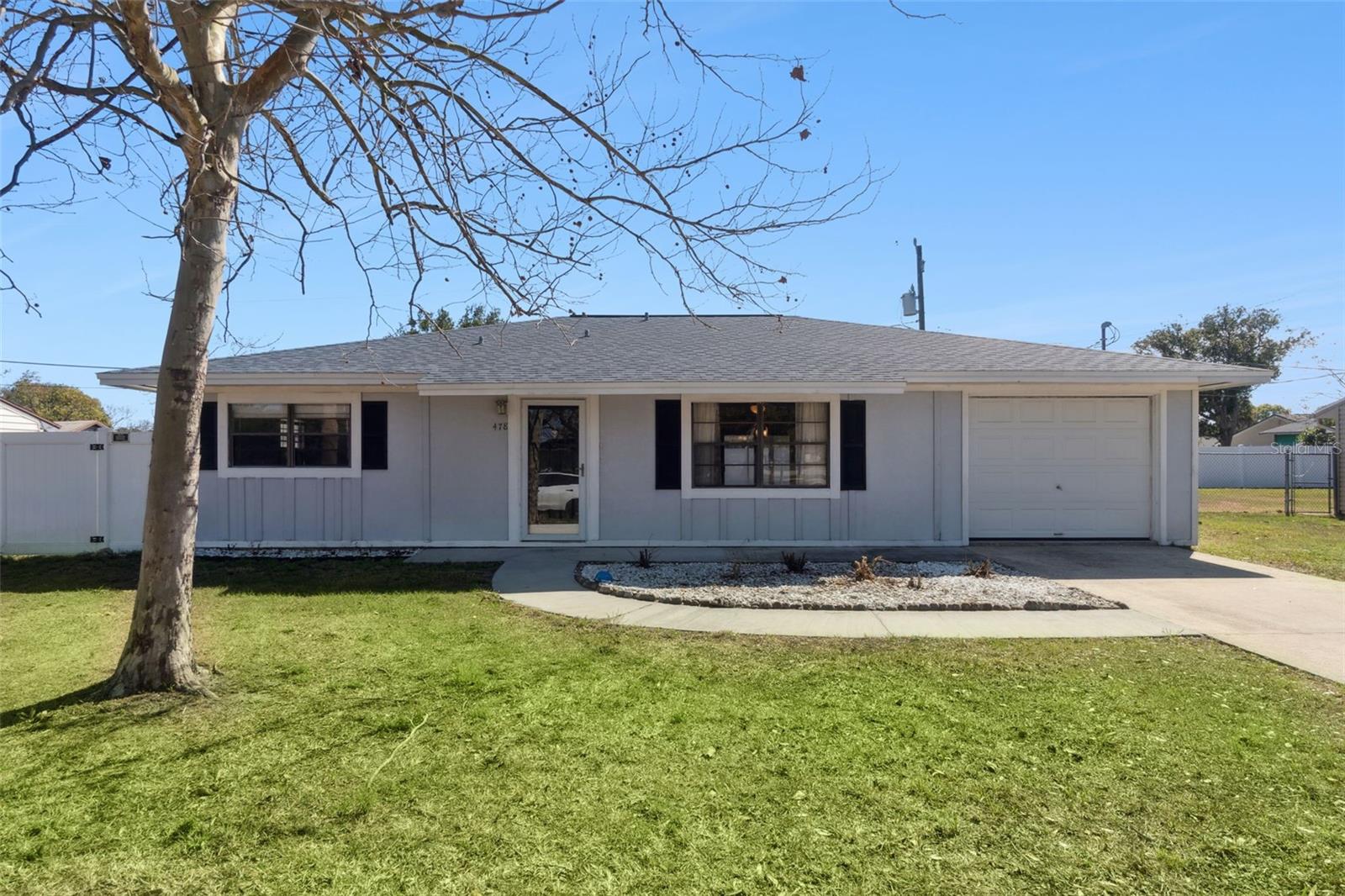 Image 2 of 50 For 478 Oxford Drive