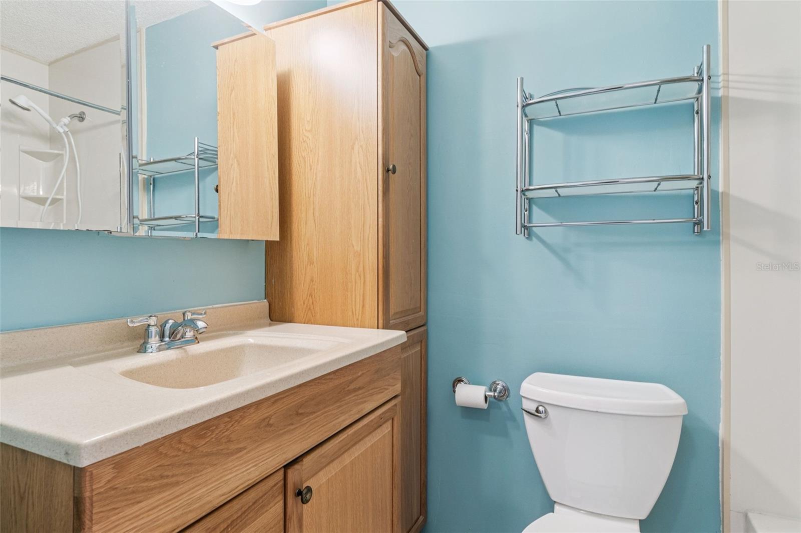 Image 21 of 50 For 478 Oxford Drive