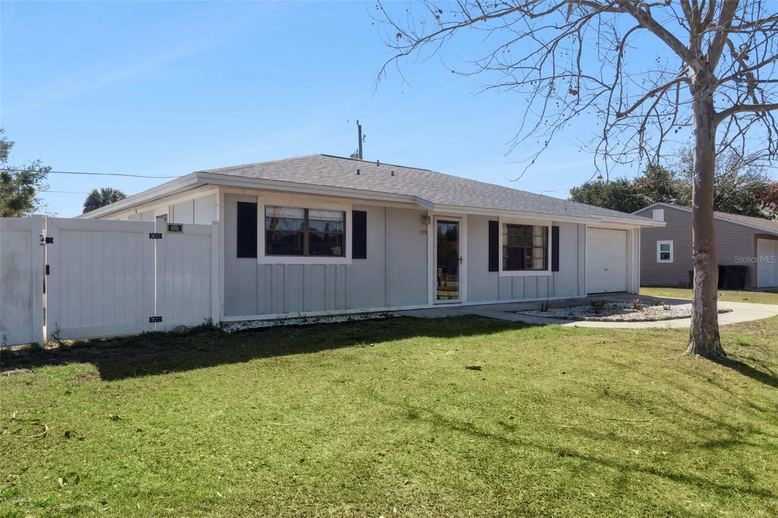 Image 3 of 50 For 478 Oxford Drive