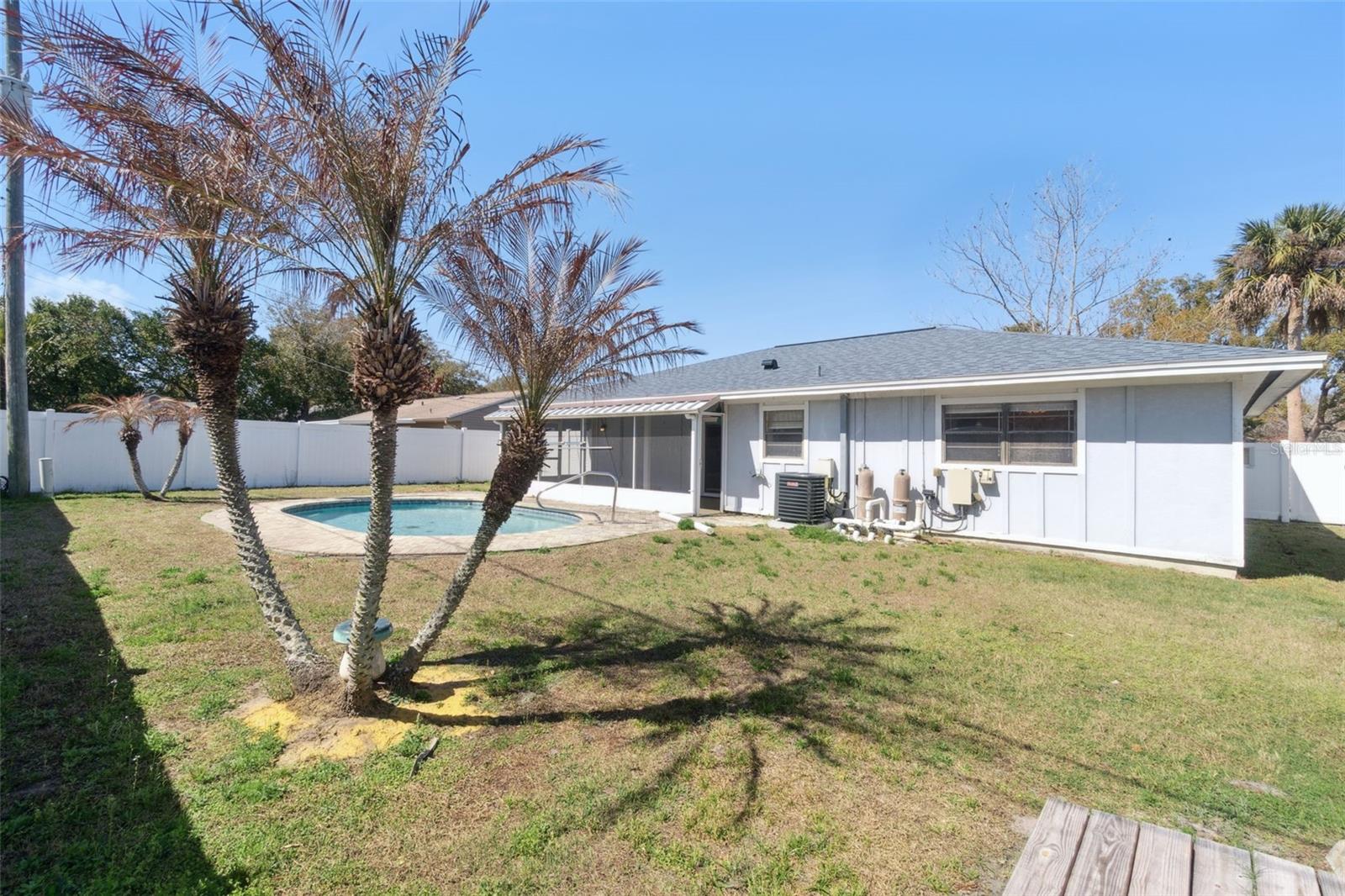 Image 34 of 50 For 478 Oxford Drive