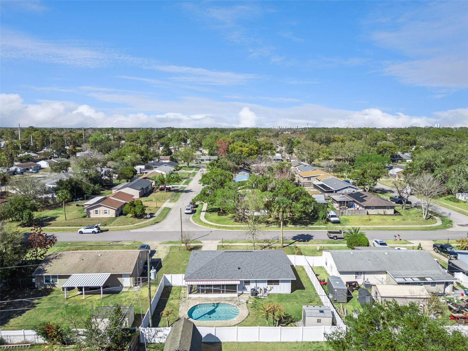 Image 42 of 50 For 478 Oxford Drive