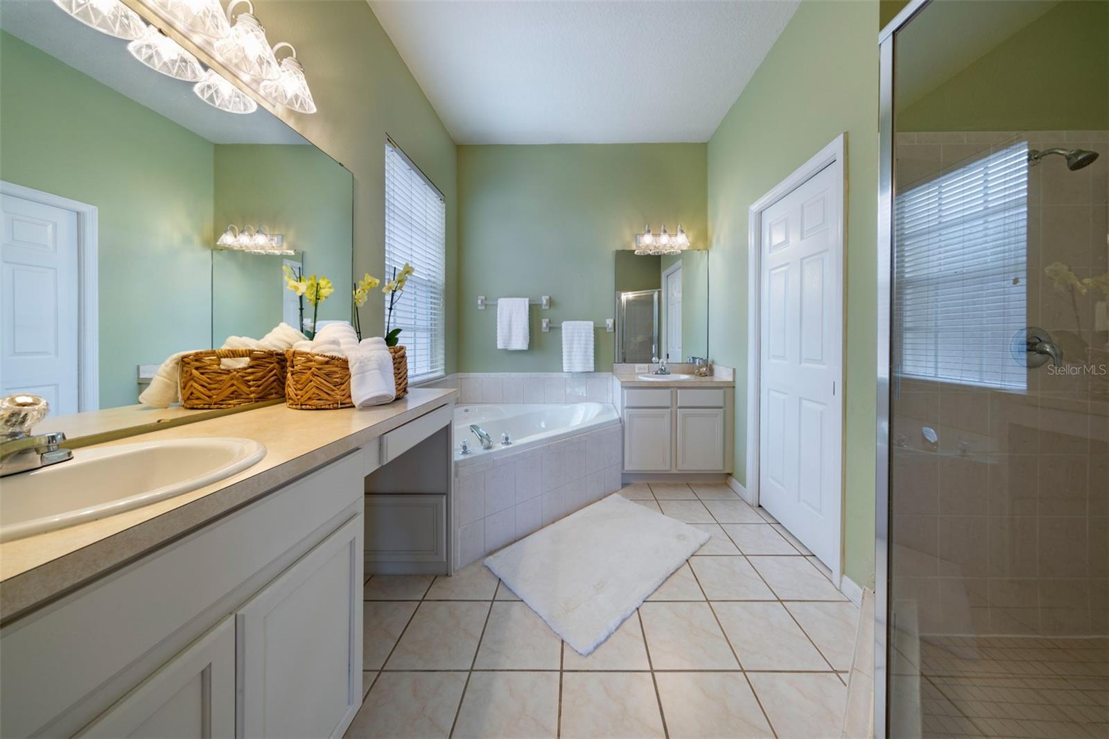 Image 22 of 77 For 414 5th Avenue