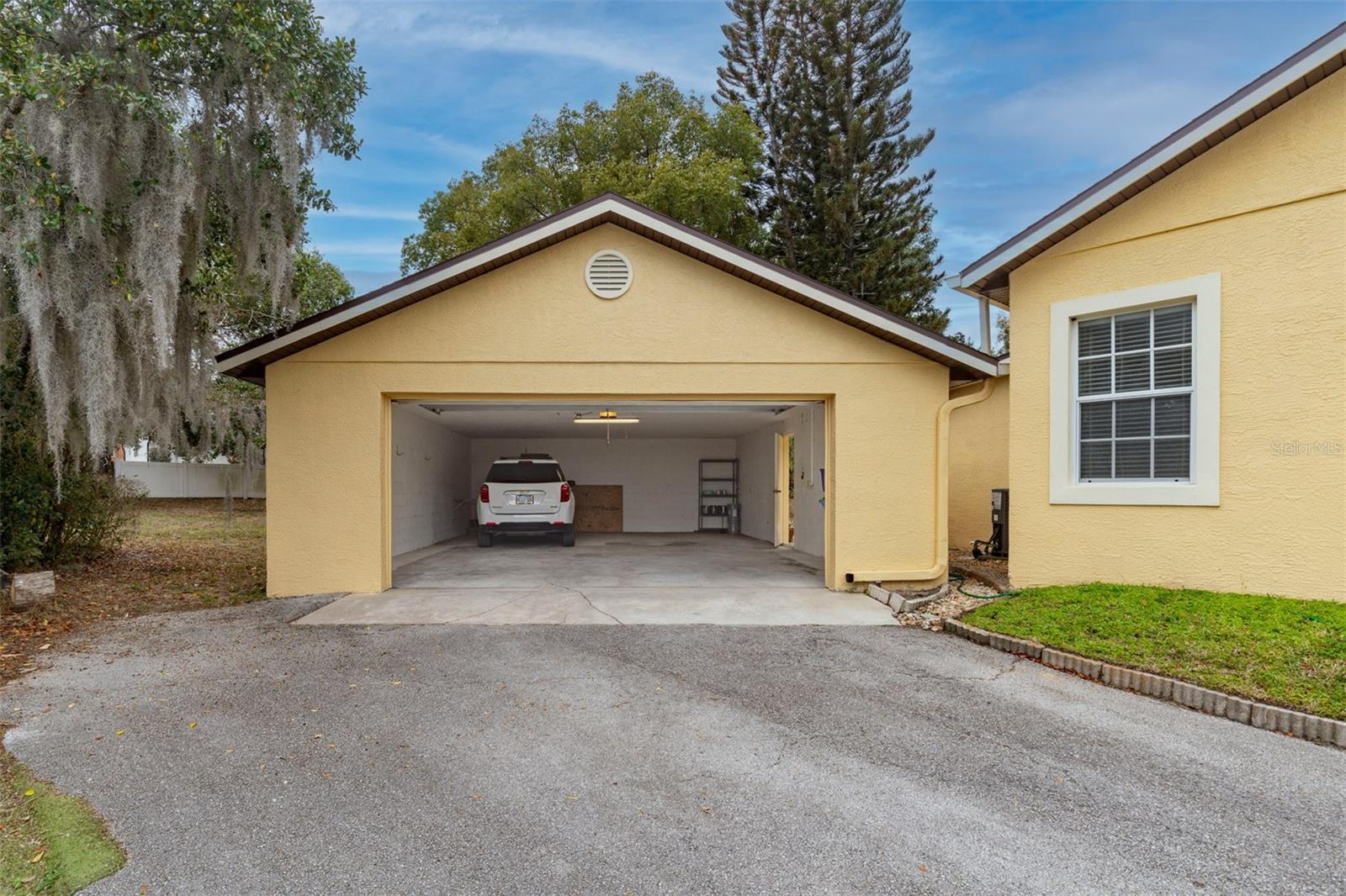 Image 29 of 77 For 414 5th Avenue