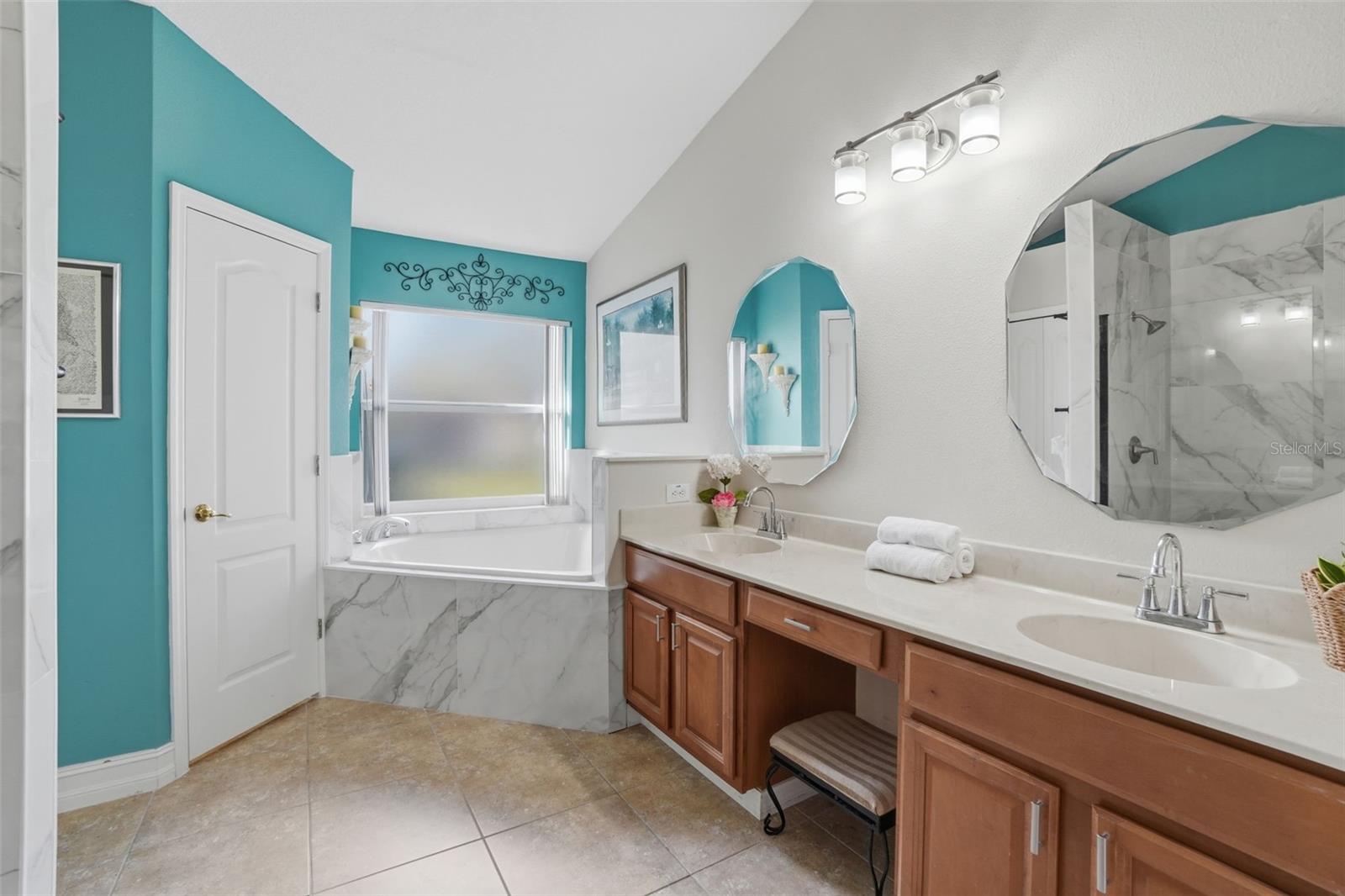 Image 26 of 49 For 16525 Cedar Run Drive