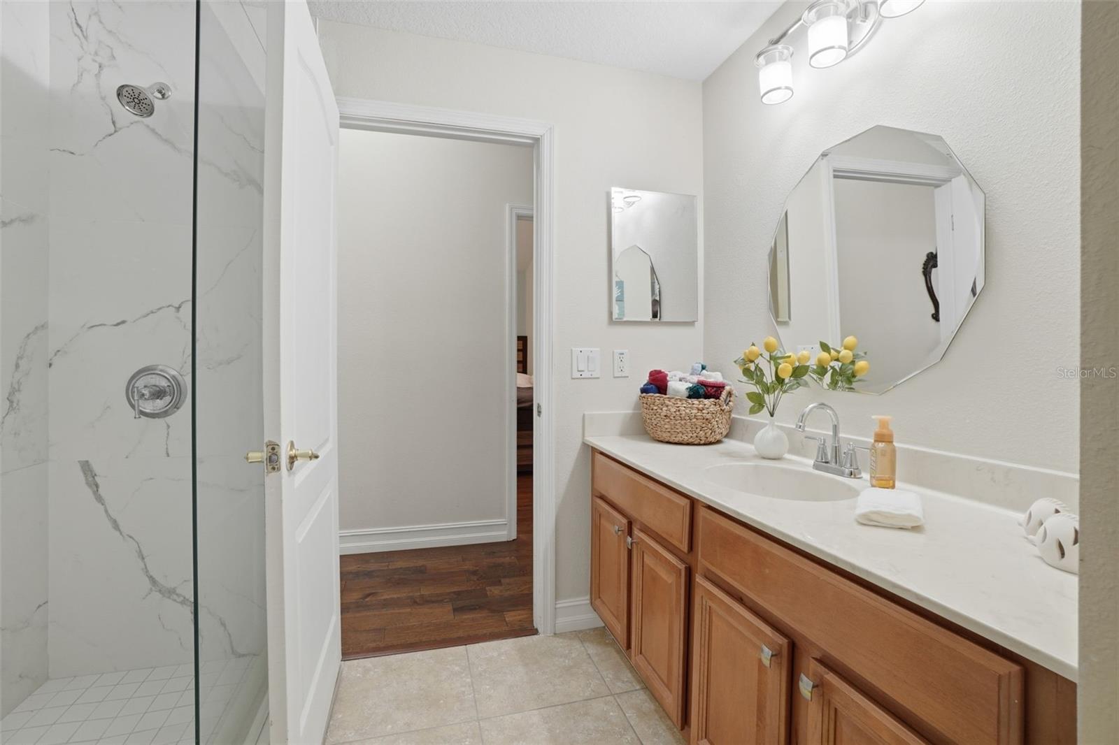 Image 32 of 49 For 16525 Cedar Run Drive