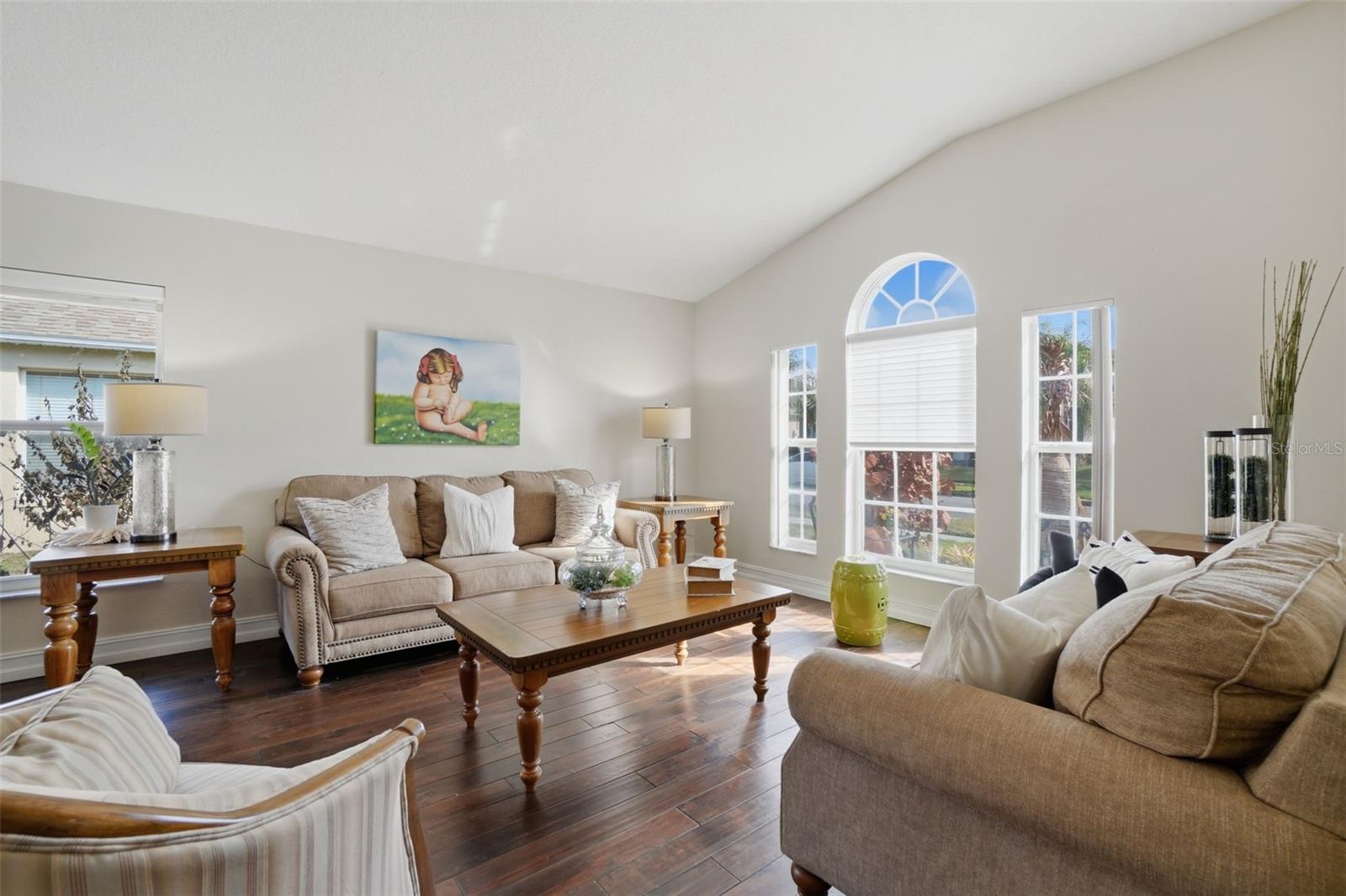 Image 7 of 49 For 16525 Cedar Run Drive