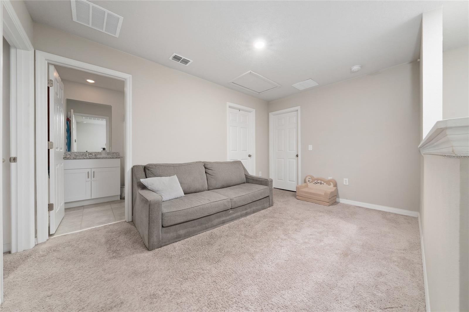 Image 11 of 19 For 2043 Harebell Lane