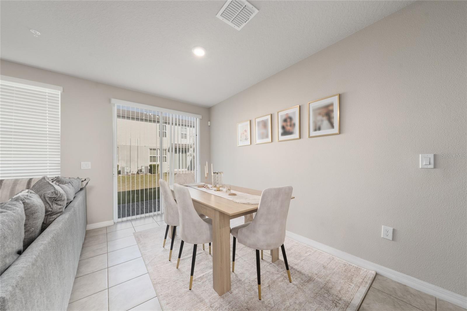 Image 18 of 19 For 2043 Harebell Lane