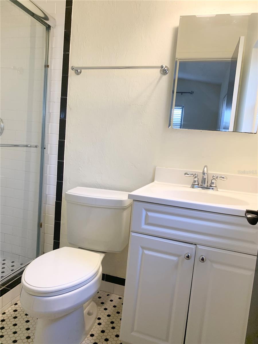 Image 13 of 22 For 2701 Nancy Street