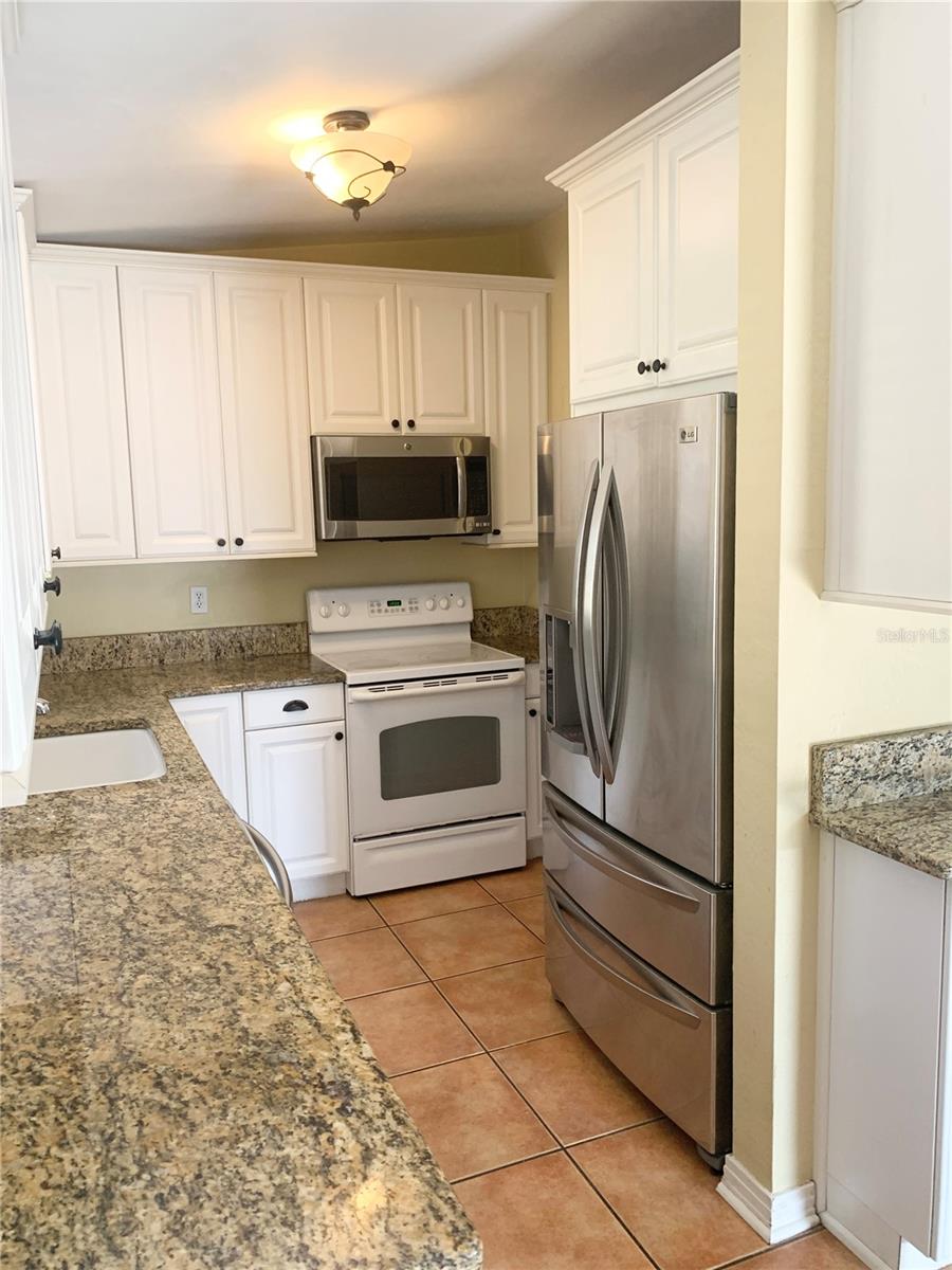 Image 8 of 22 For 2701 Nancy Street