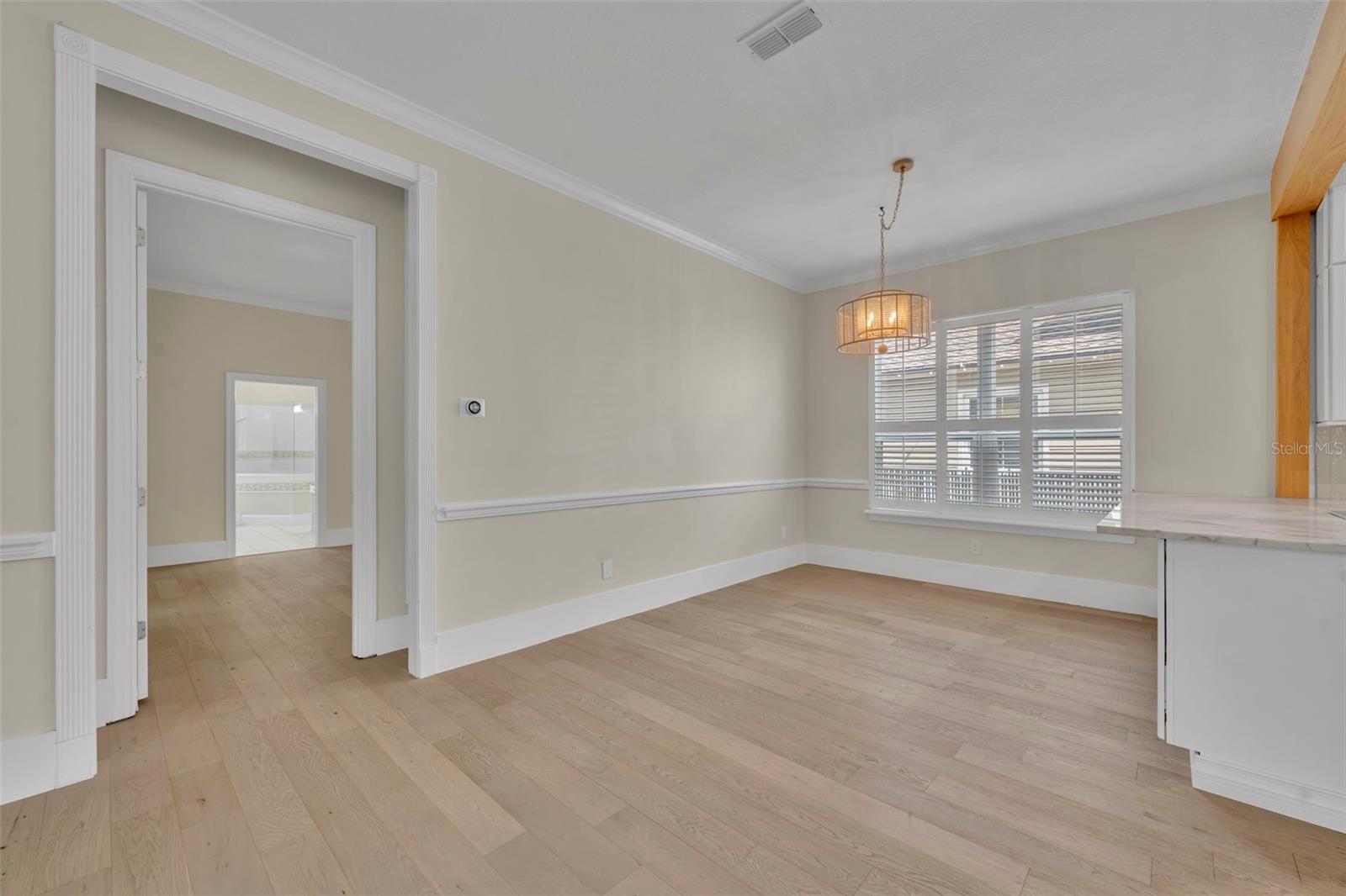 Image 14 of 53 For 1441 Place Vendome