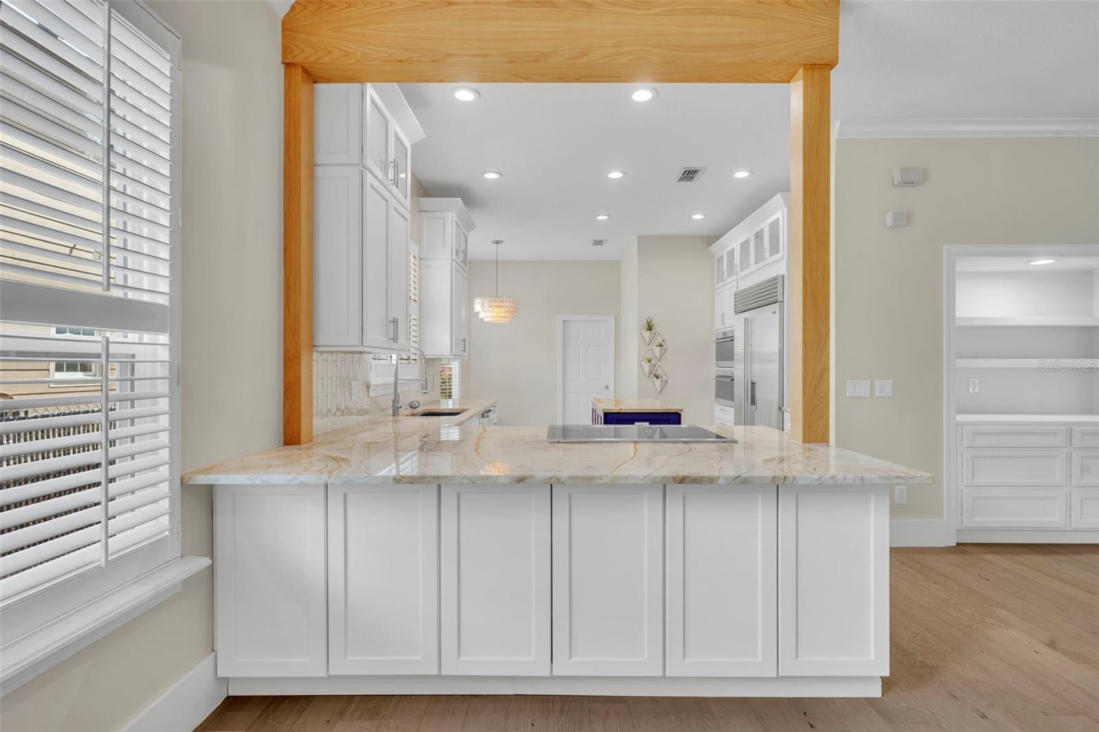 Image 17 of 53 For 1441 Place Vendome