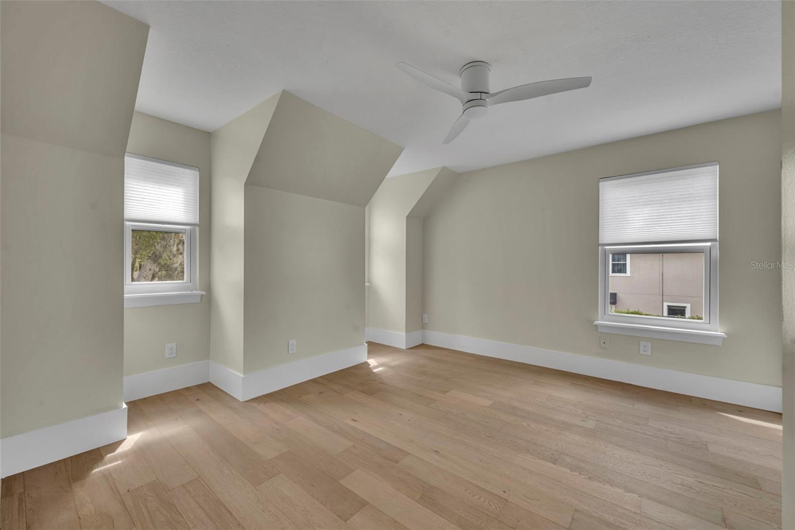 Image 36 of 53 For 1441 Place Vendome