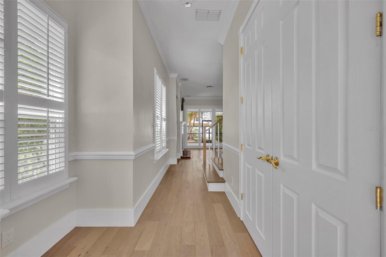 Image 6 of 53 For 1441 Place Vendome