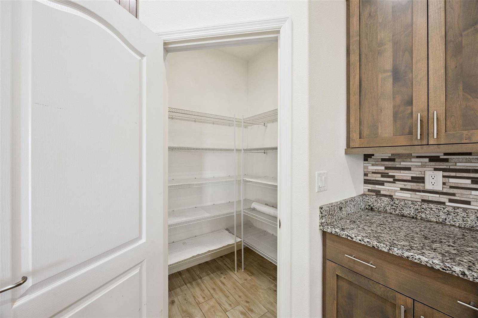 Image 12 of 38 For 735 Black Eagle Drive