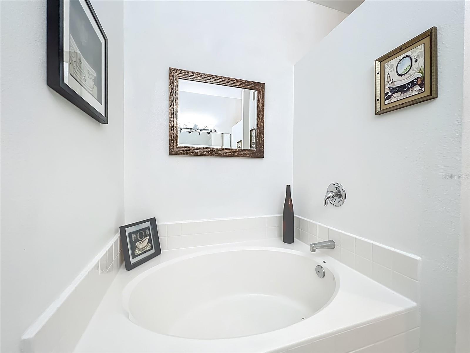 Image 20 of 38 For 109 Islamorada Way