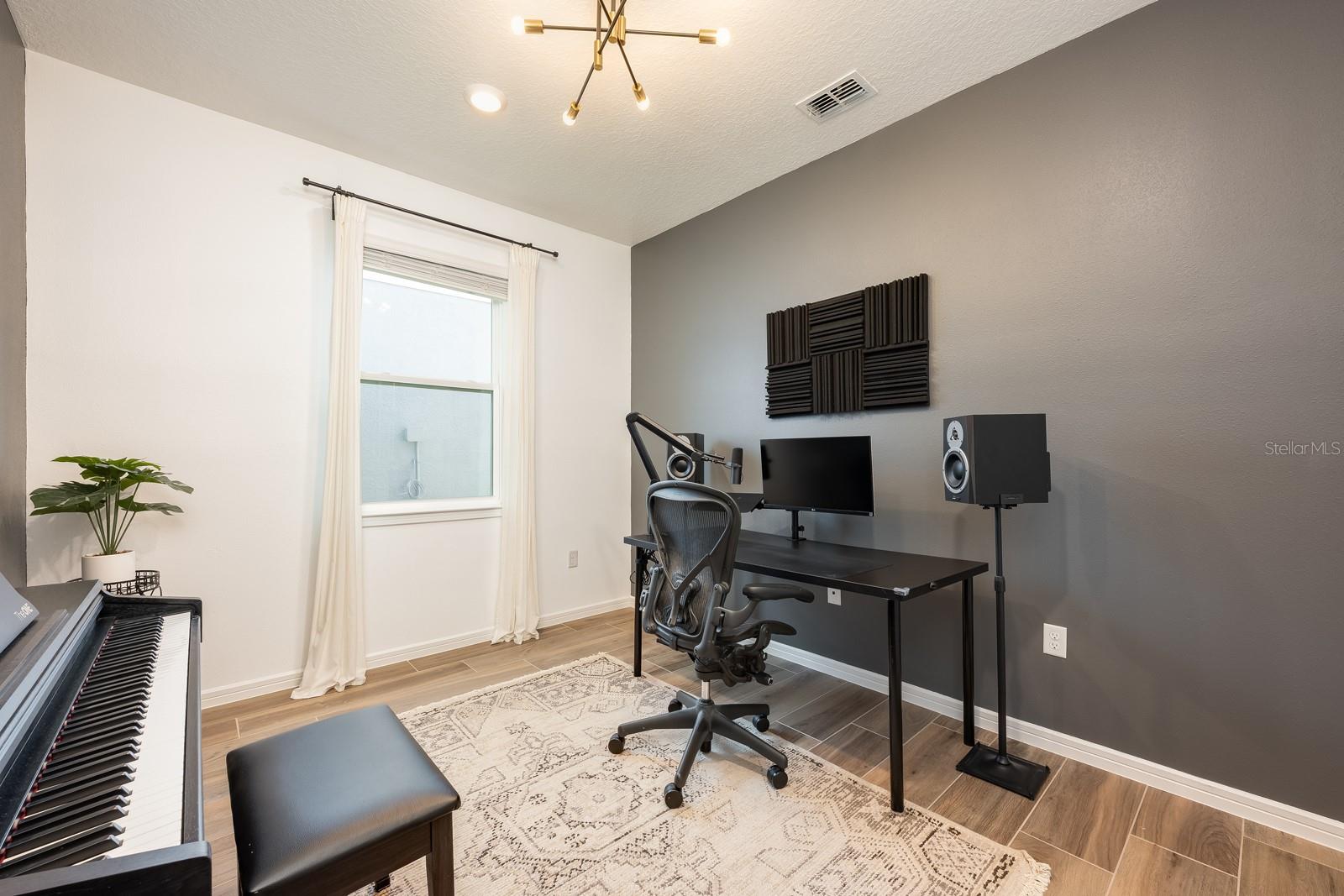 Image 22 of 52 For 13847 Destin Beach Lane