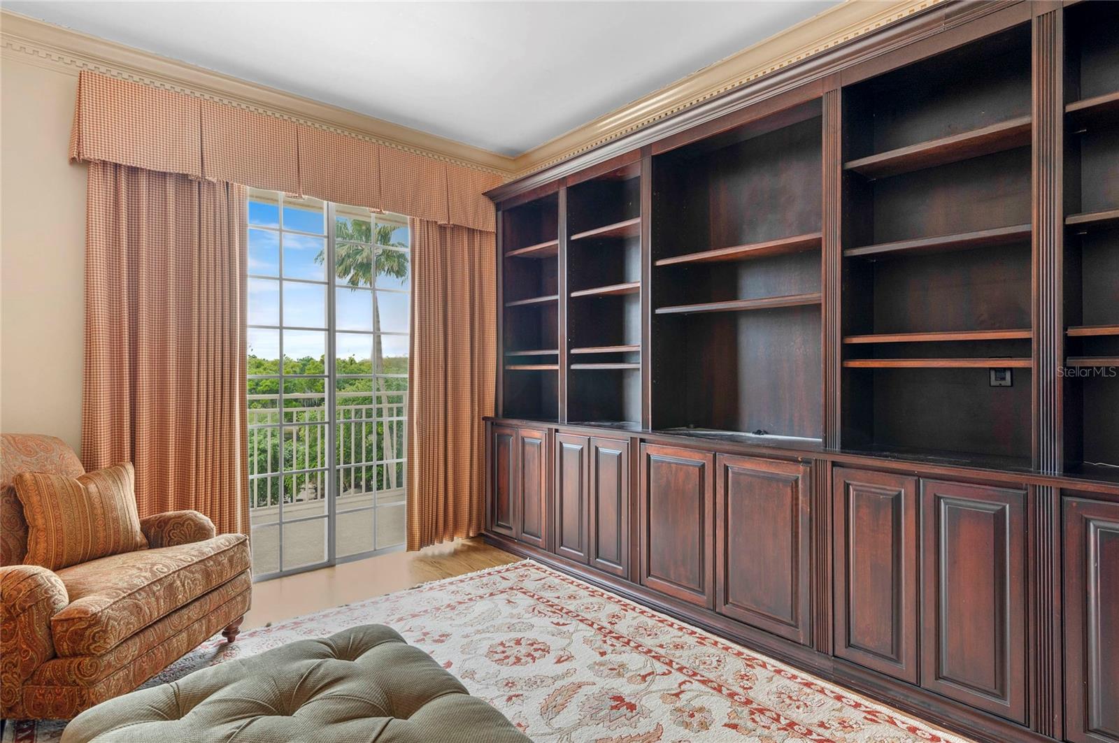 Image 16 of 25 For 1110 Ivanhoe Boulevard 27