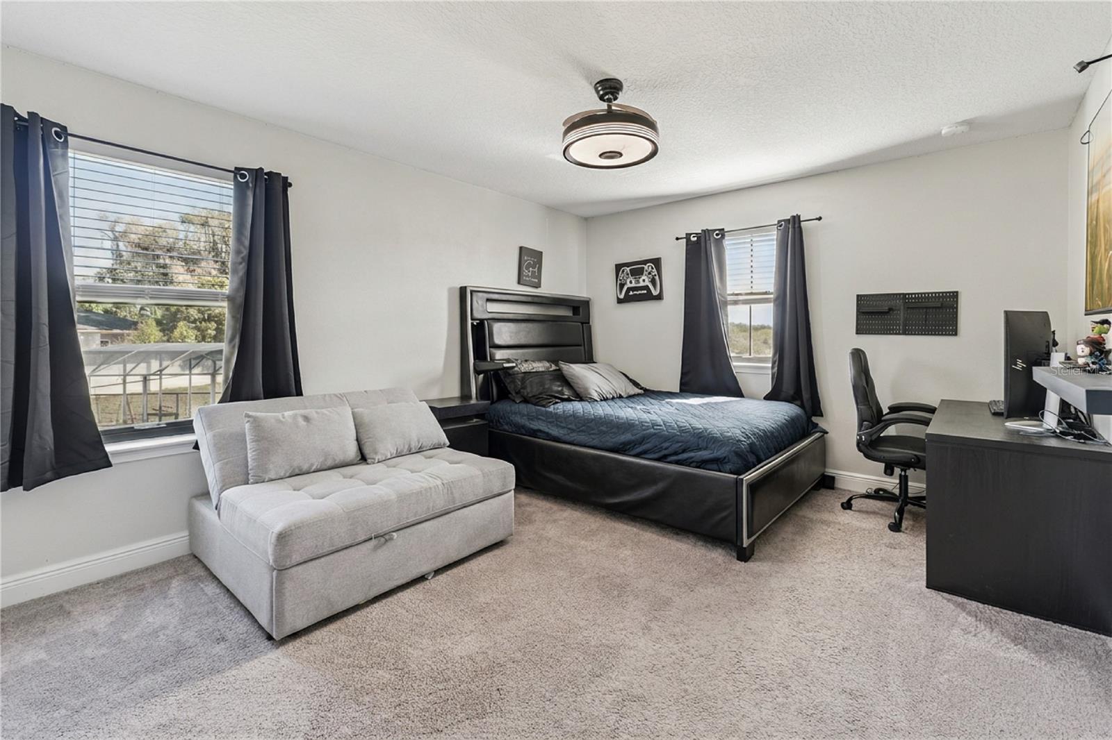 Image 2 of 39 For 130 Macaulay's Cove