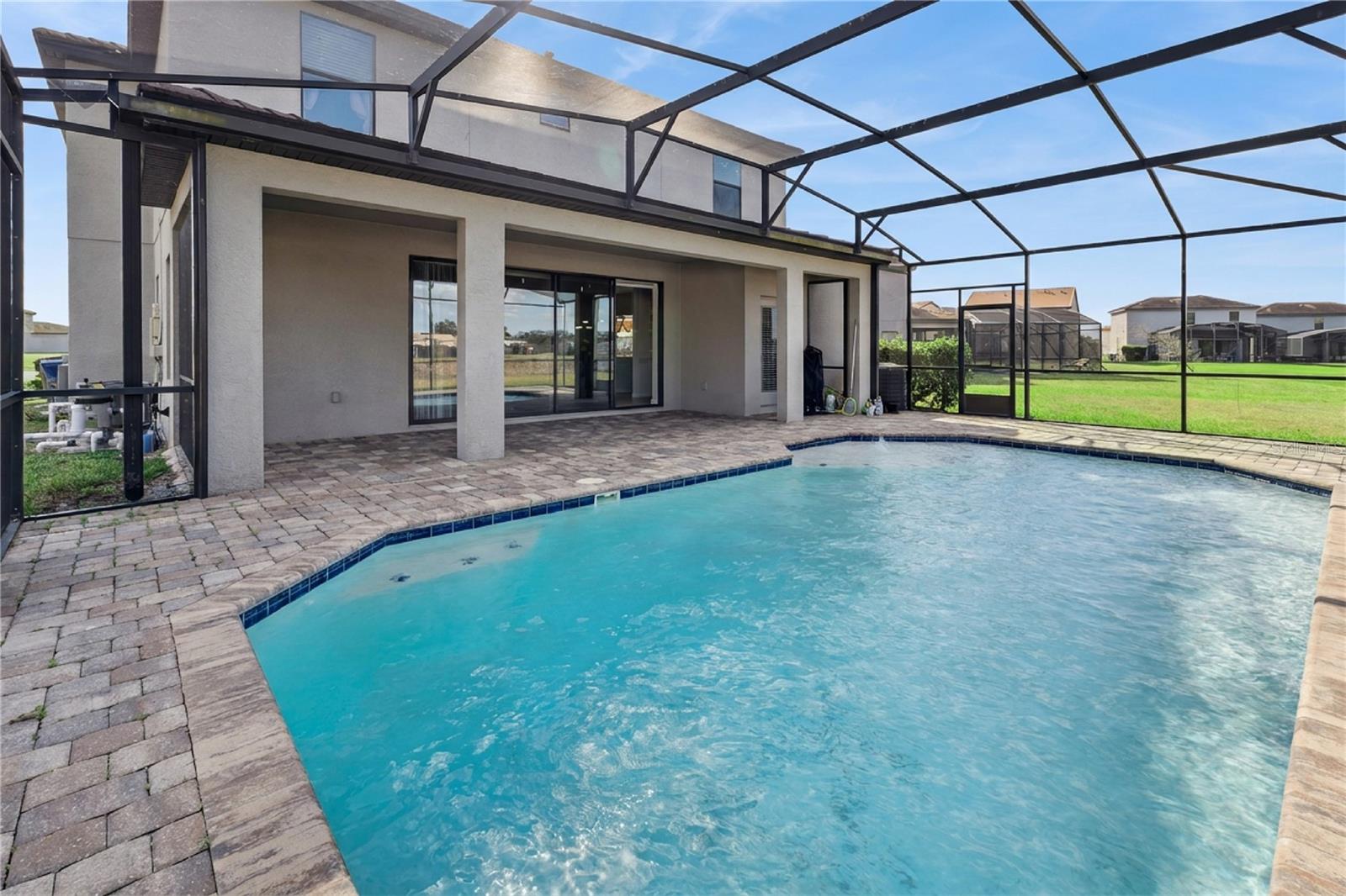 Image 34 of 39 For 130 Macaulay's Cove