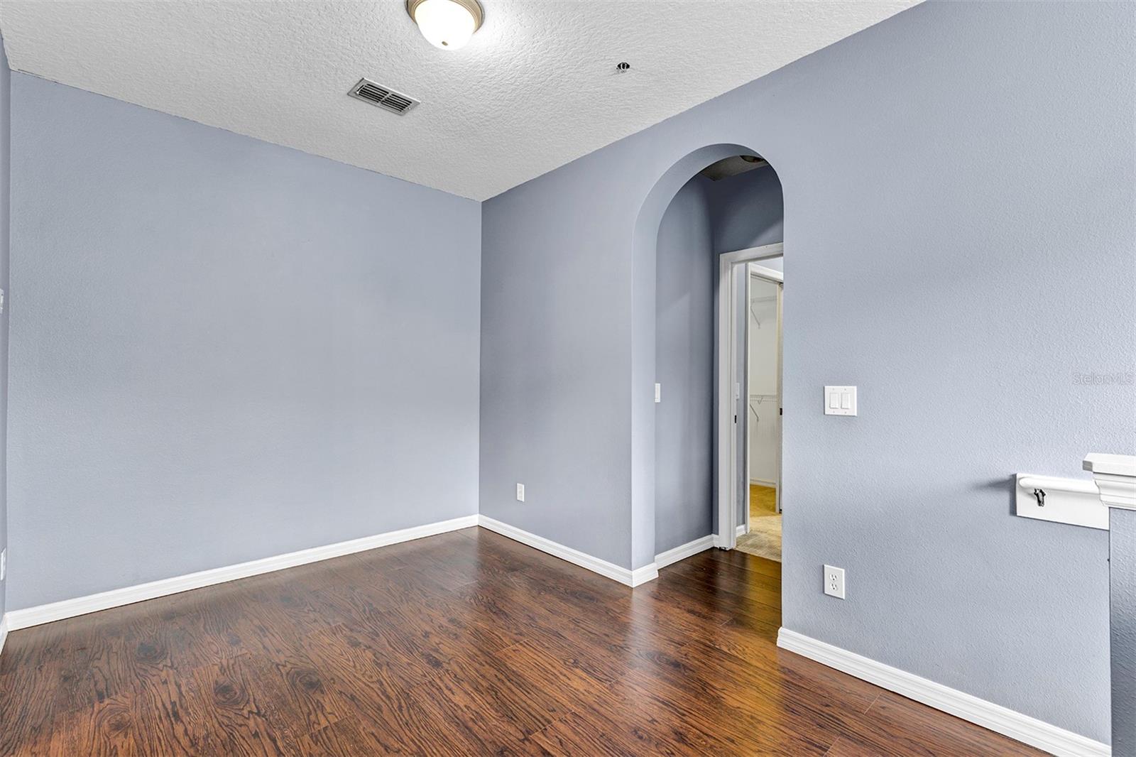 Image 20 of 56 For 5863 Strada Capri Way