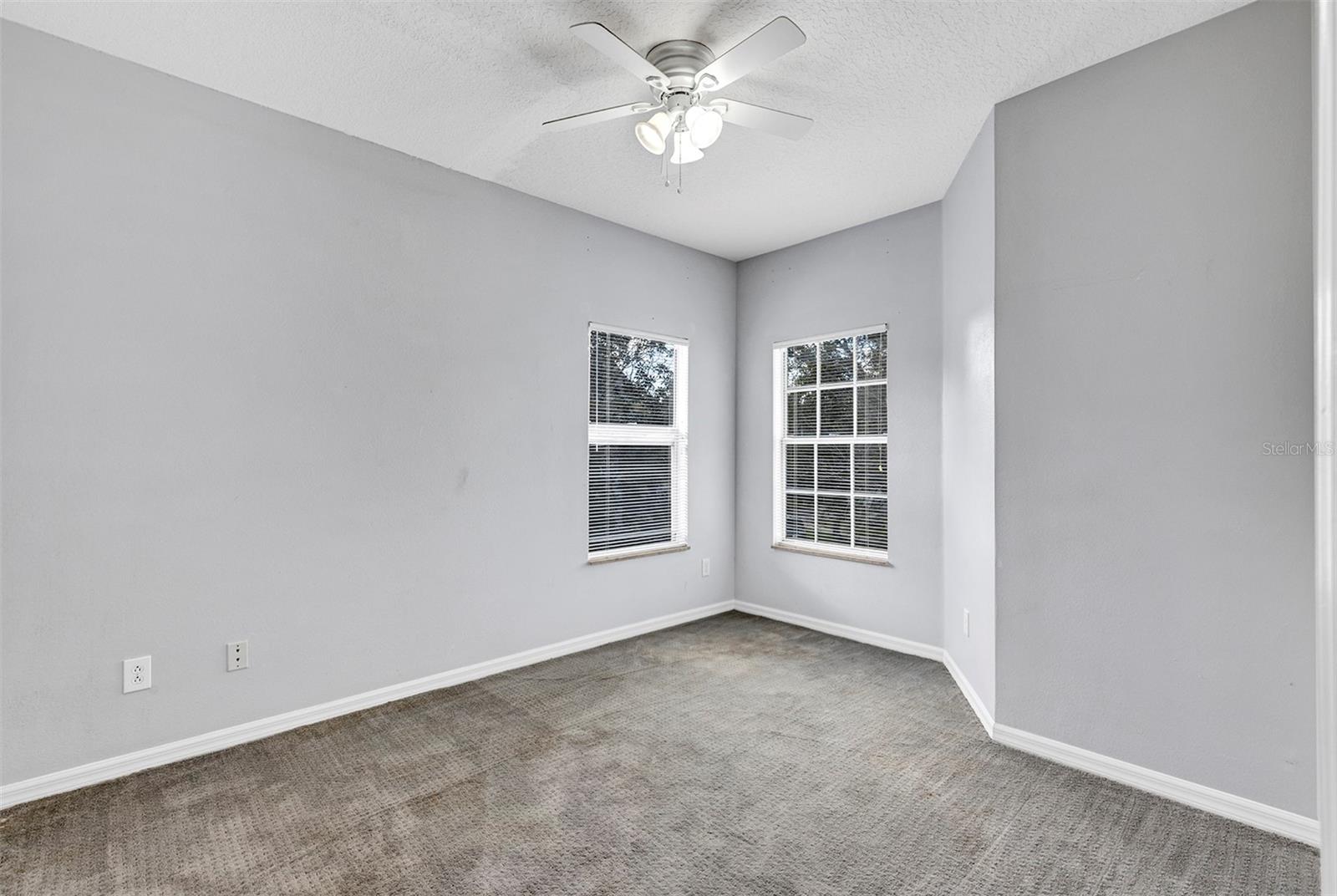 Image 31 of 56 For 5863 Strada Capri Way