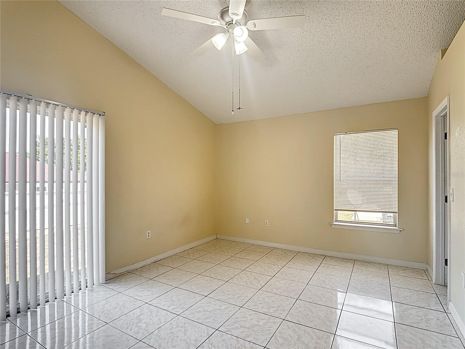 Image 23 of 55 For 50989 Highway 27  174