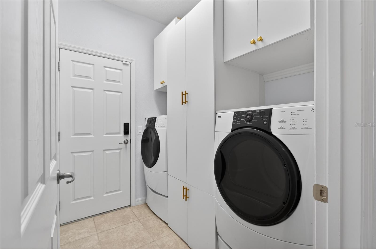 Image 44 of 48 For 611 Curly Fern Lane