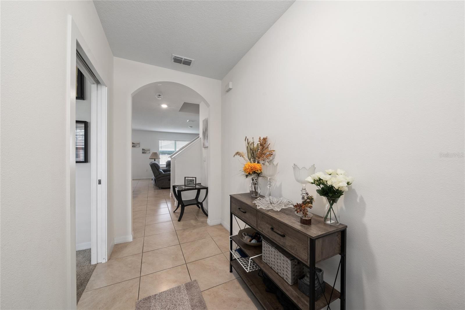 Image 10 of 39 For 1665 Barberry Drive