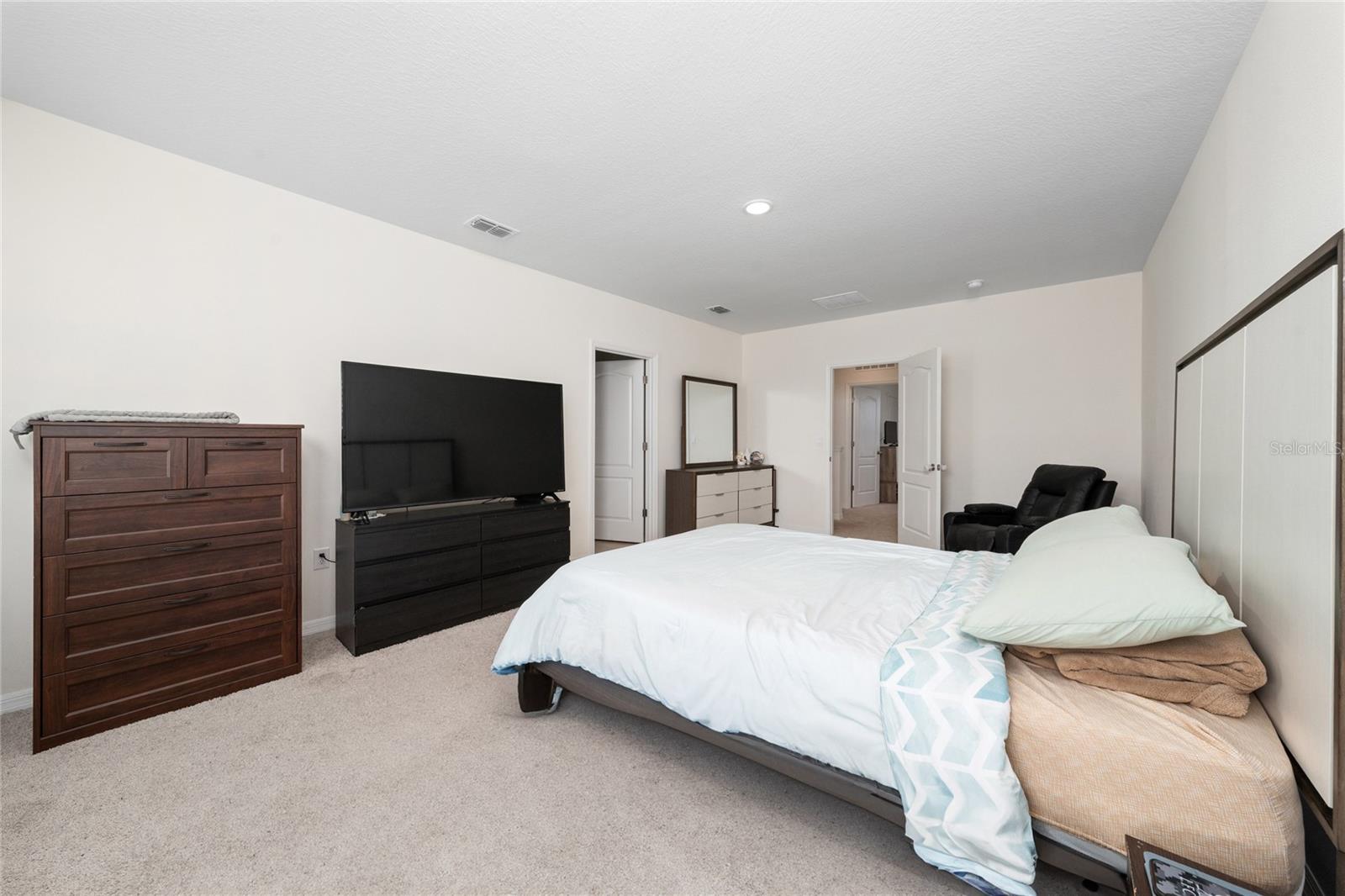 Image 23 of 39 For 1665 Barberry Drive