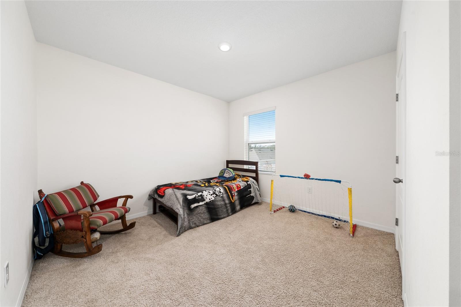 Image 29 of 39 For 1665 Barberry Drive