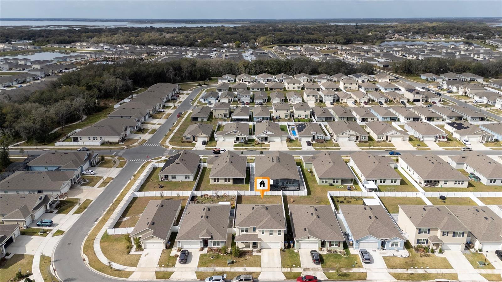 Image 4 of 39 For 1665 Barberry Drive