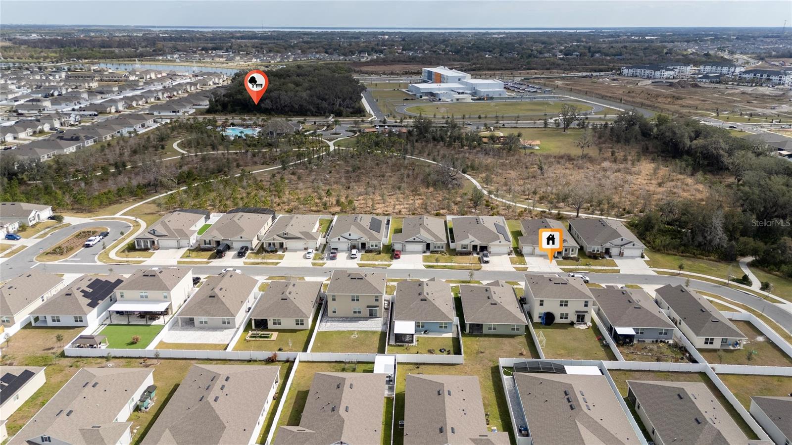 Image 5 of 39 For 1665 Barberry Drive