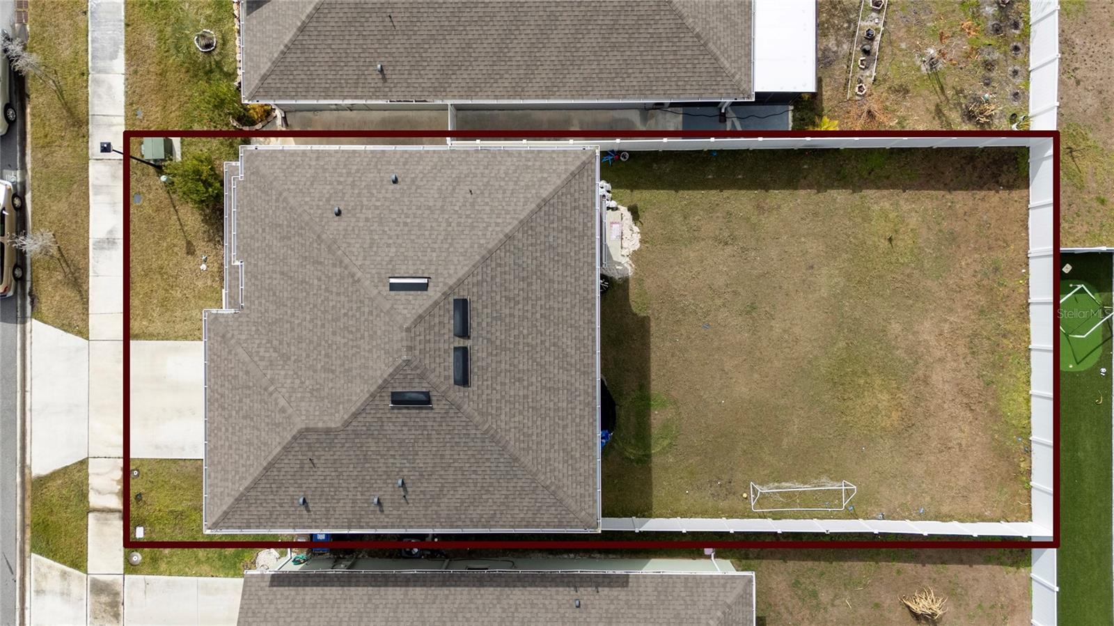 Image 8 of 39 For 1665 Barberry Drive